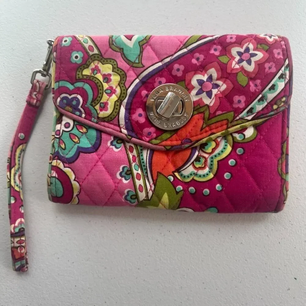 Vera Bradley Pink Paisley Hand Clutch With Removable Hand Strap
